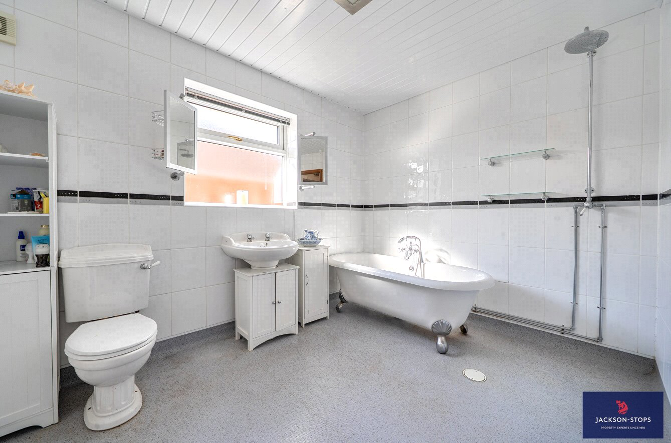 Spinney Way, Northampton, Northamptonshire, NN3, photo 9