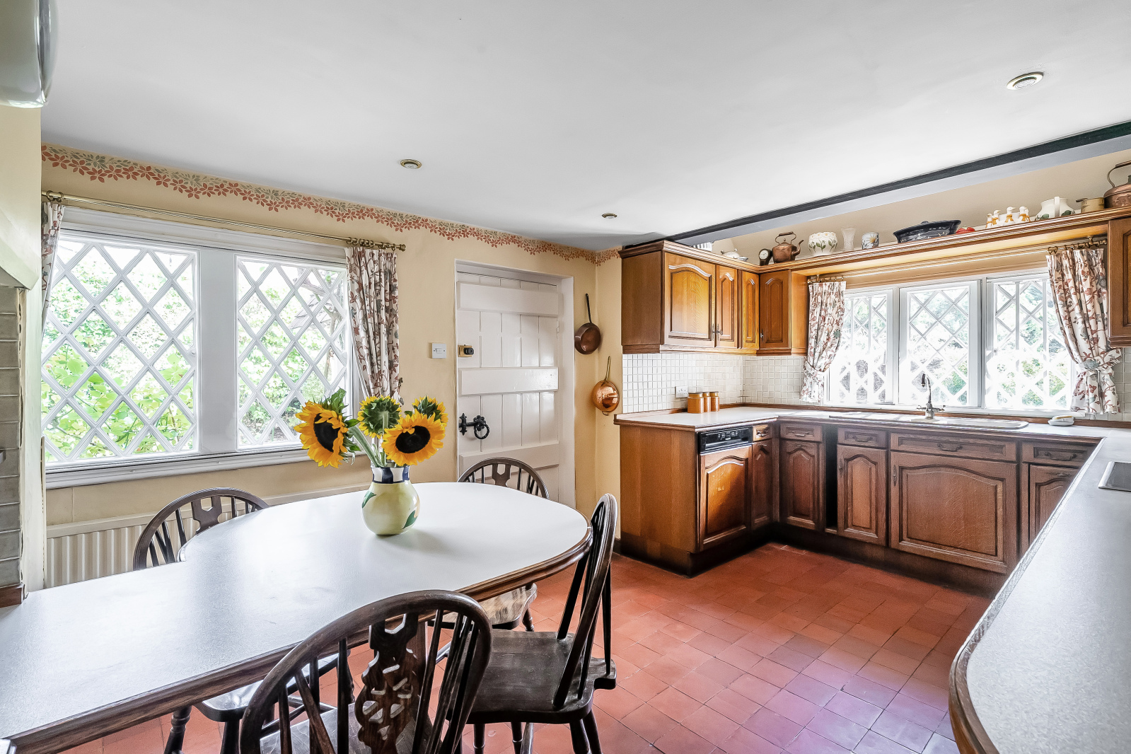 Tilburstow Hill Road, South Godstone, Surrey, RH9, photo 4