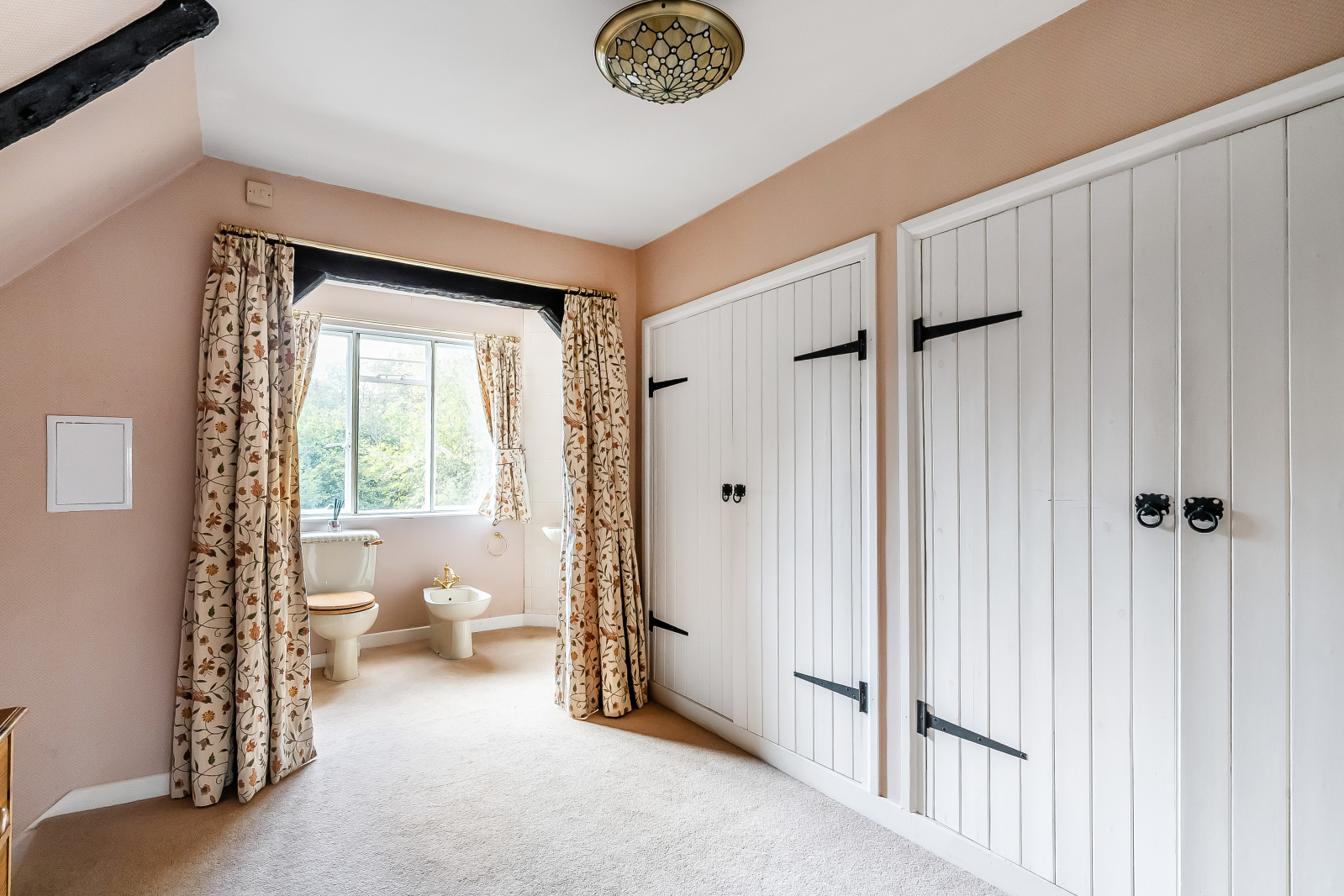 Tilburstow Hill Road, South Godstone, Surrey, RH9, photo 11