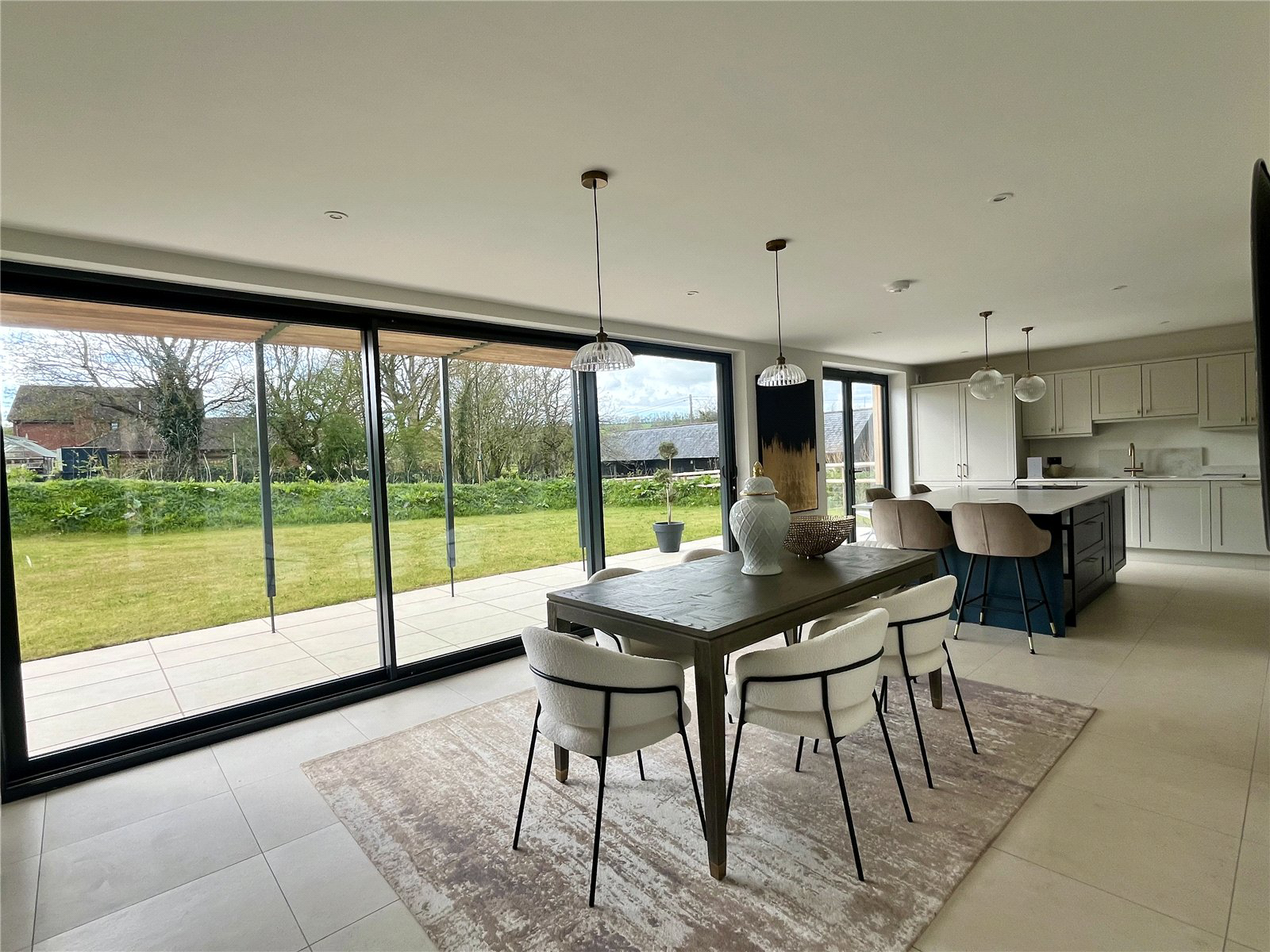 Barton Grange, Frogmire Lane, Sandford, Crediton, EX17, photo 9