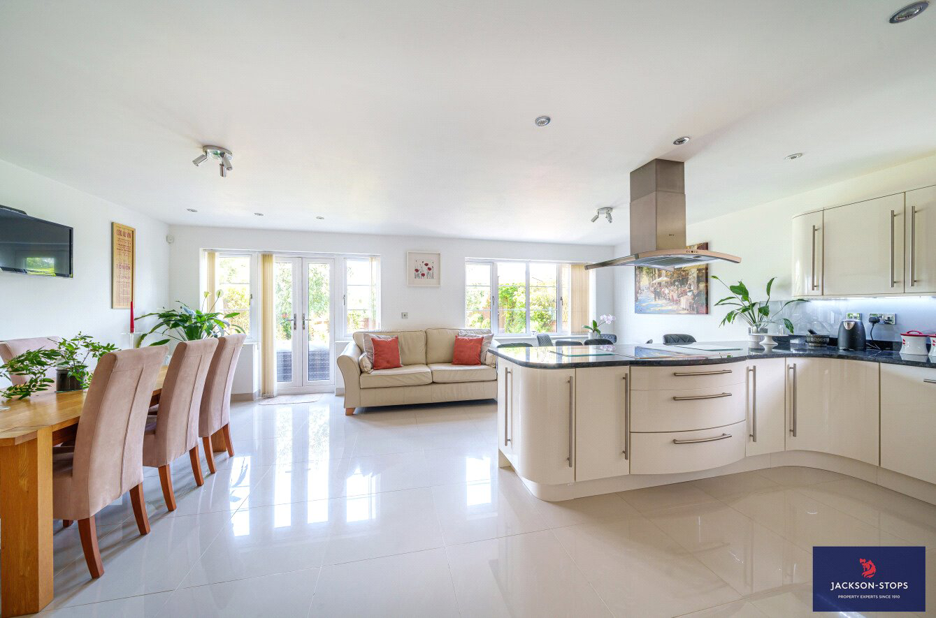 Mount Pleasant, Aspley Guise, Bedfordshire, MK17, photo 3