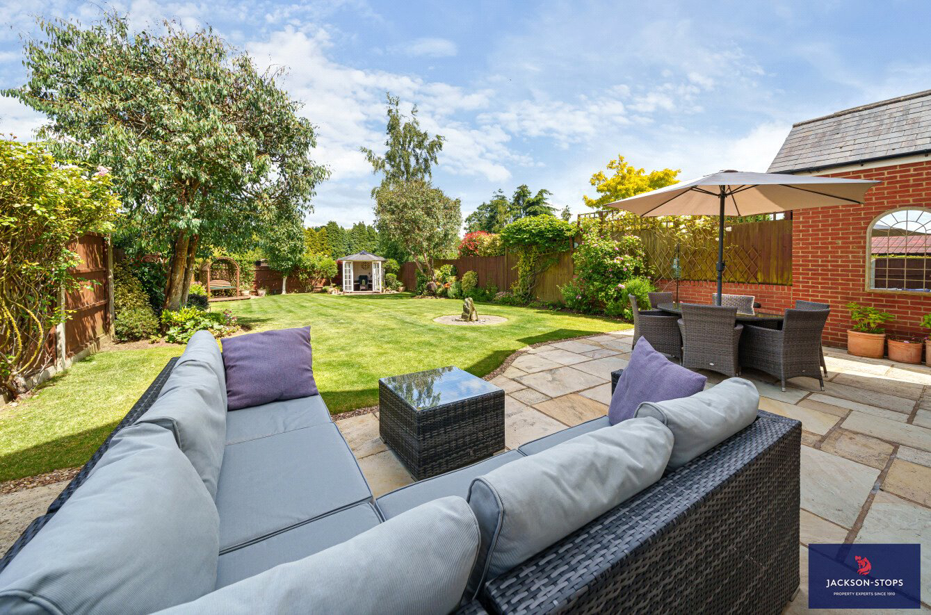 Mount Pleasant, Aspley Guise, Bedfordshire, MK17, photo 17