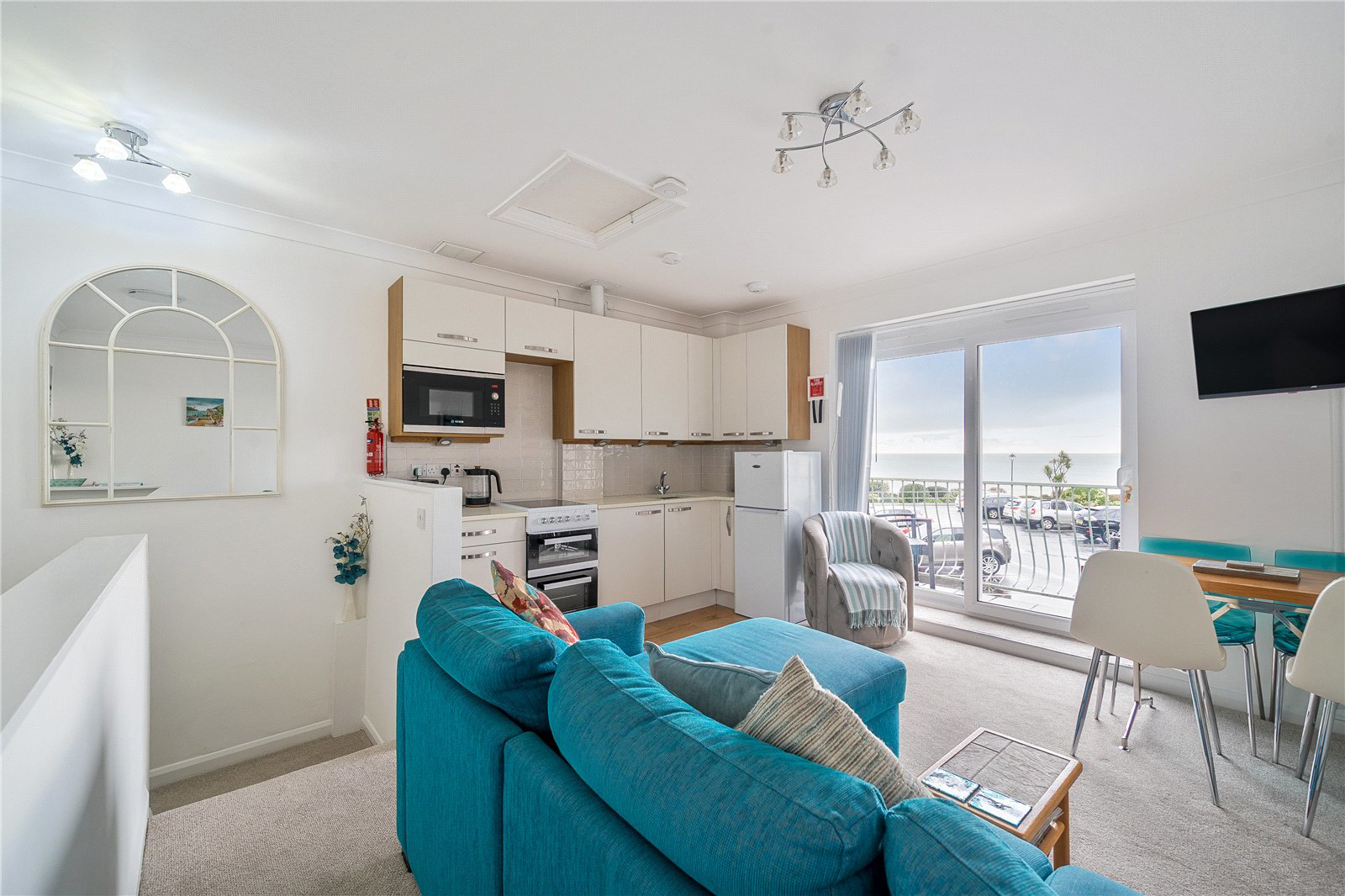 2 Manor Cottages, Cliff Road, Falmouth, TR11, photo 2