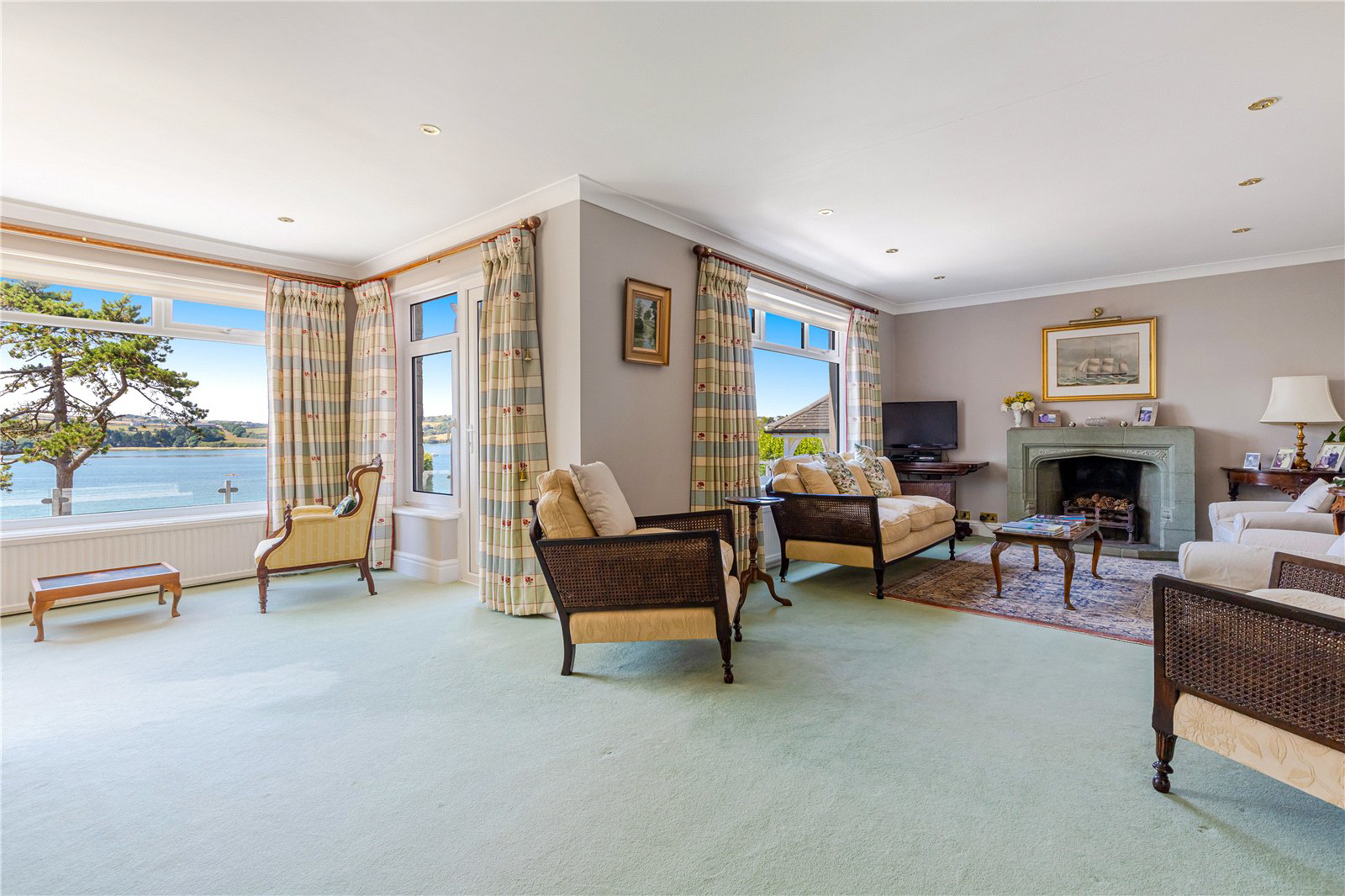 Curlew Drive, West Charleton, Kingsbridge, Devon, TQ7, photo 5
