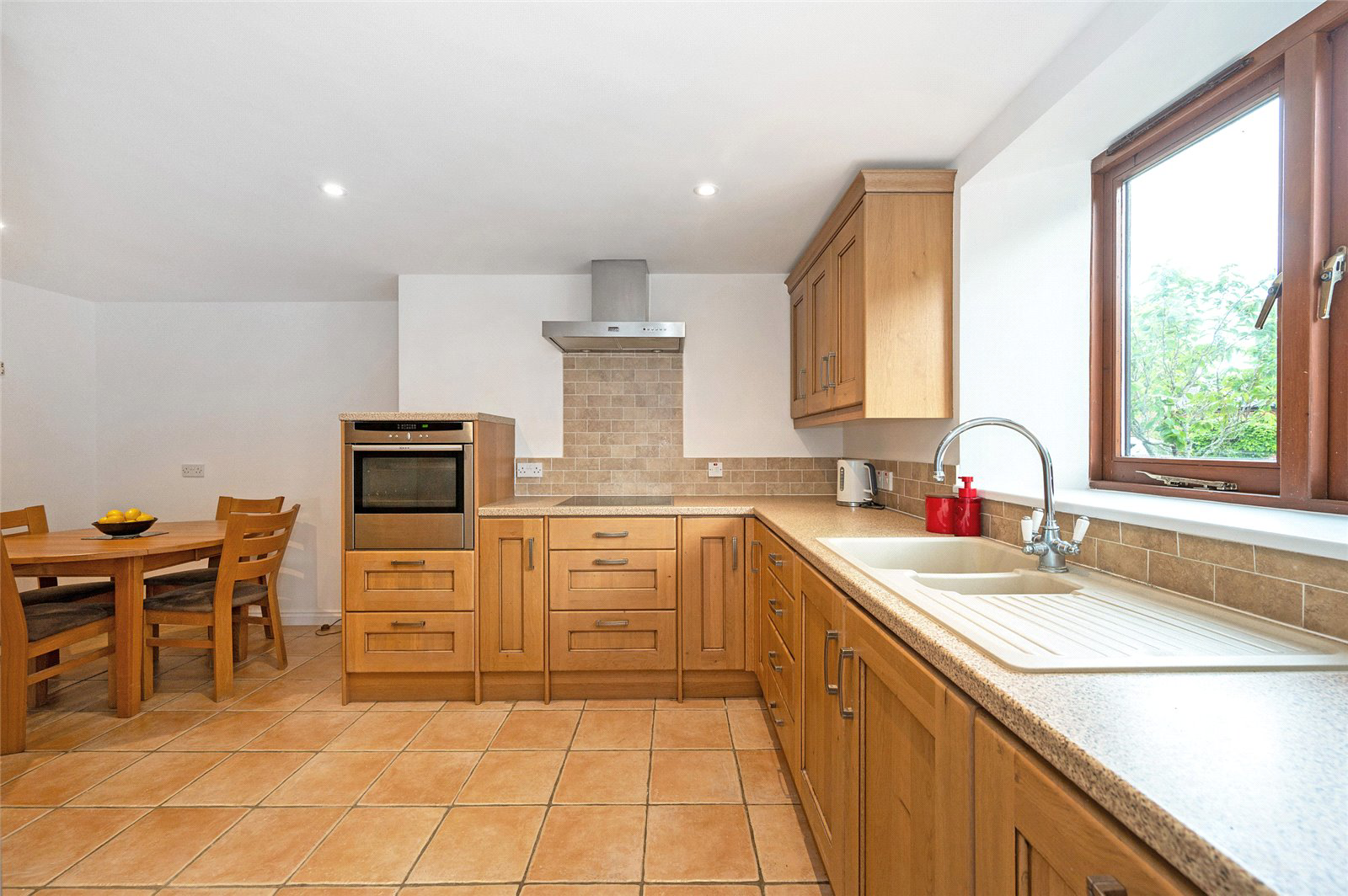Old Park Lane, Chichester, West Sussex, PO18, photo 5