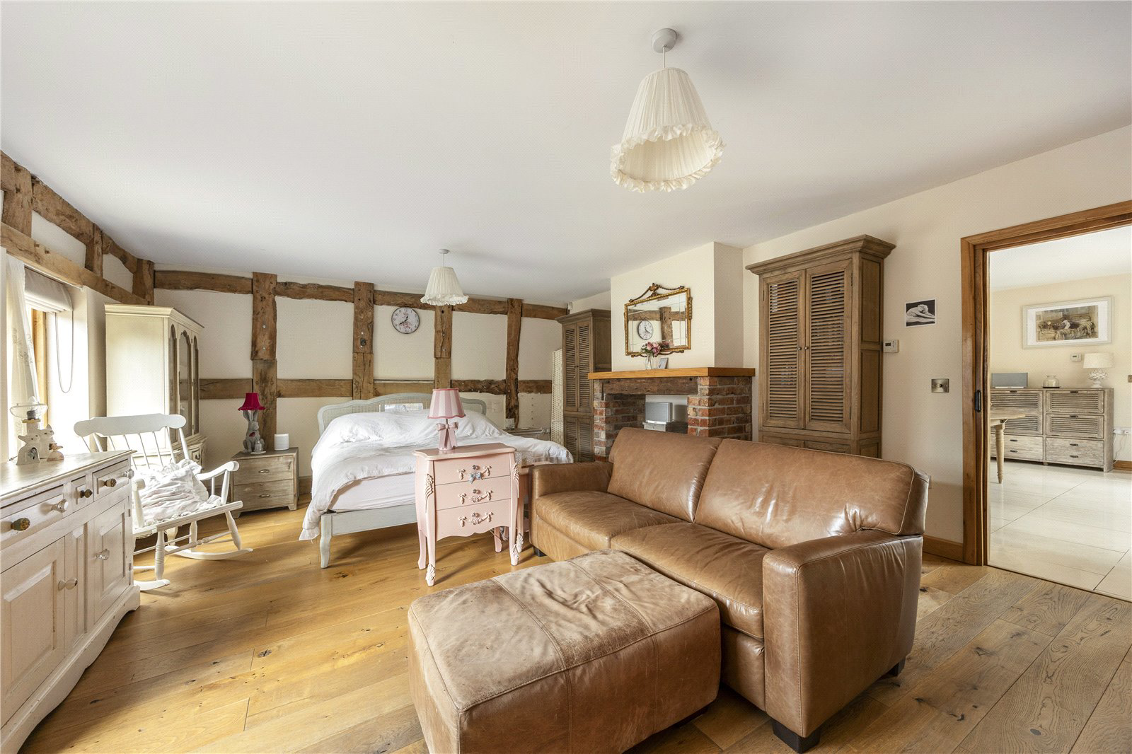 Dean Lane, Stoke Orchard, Cheltenham, Gloucestershire, GL52, photo 10