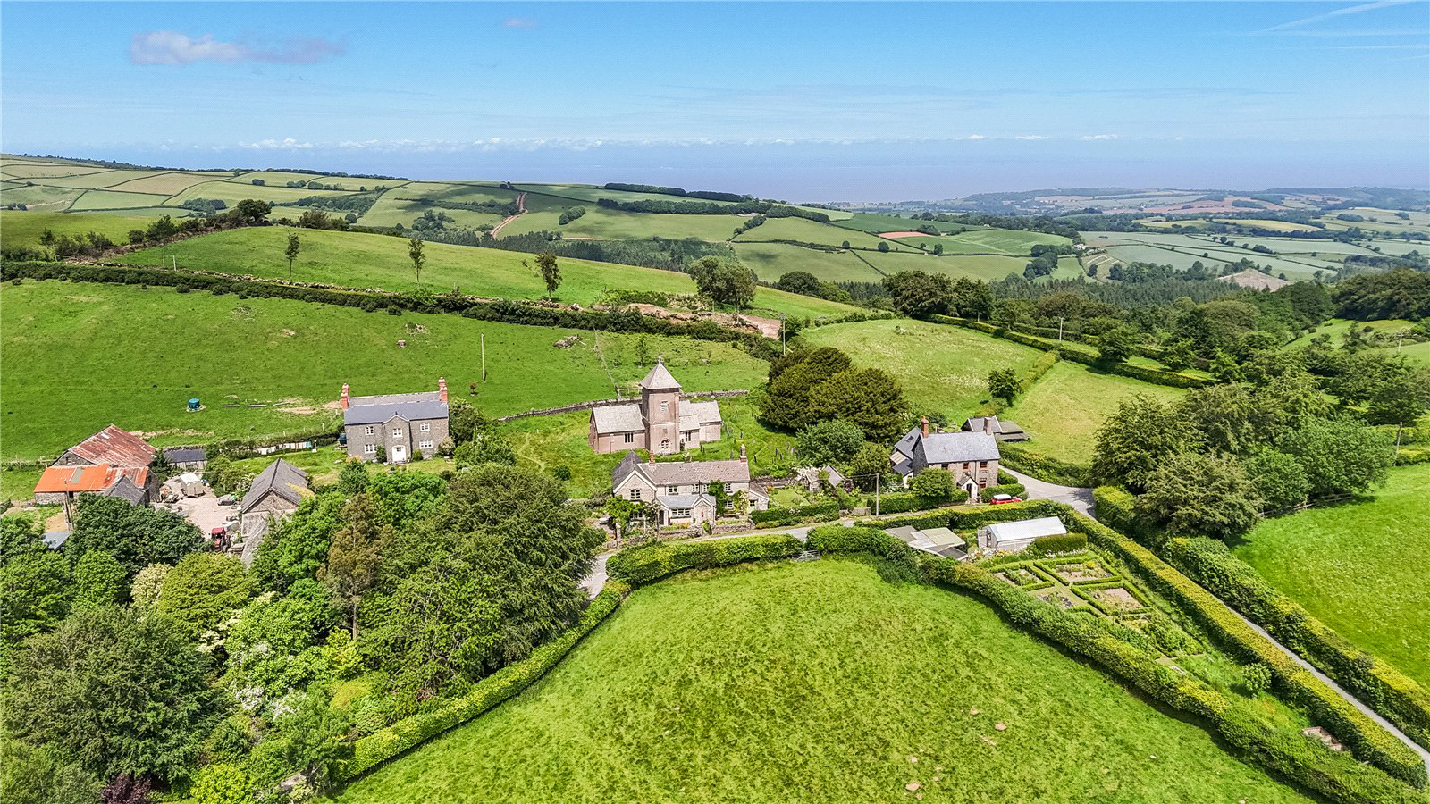 Treborough, Watchet, Somerset, TA23, photo 2