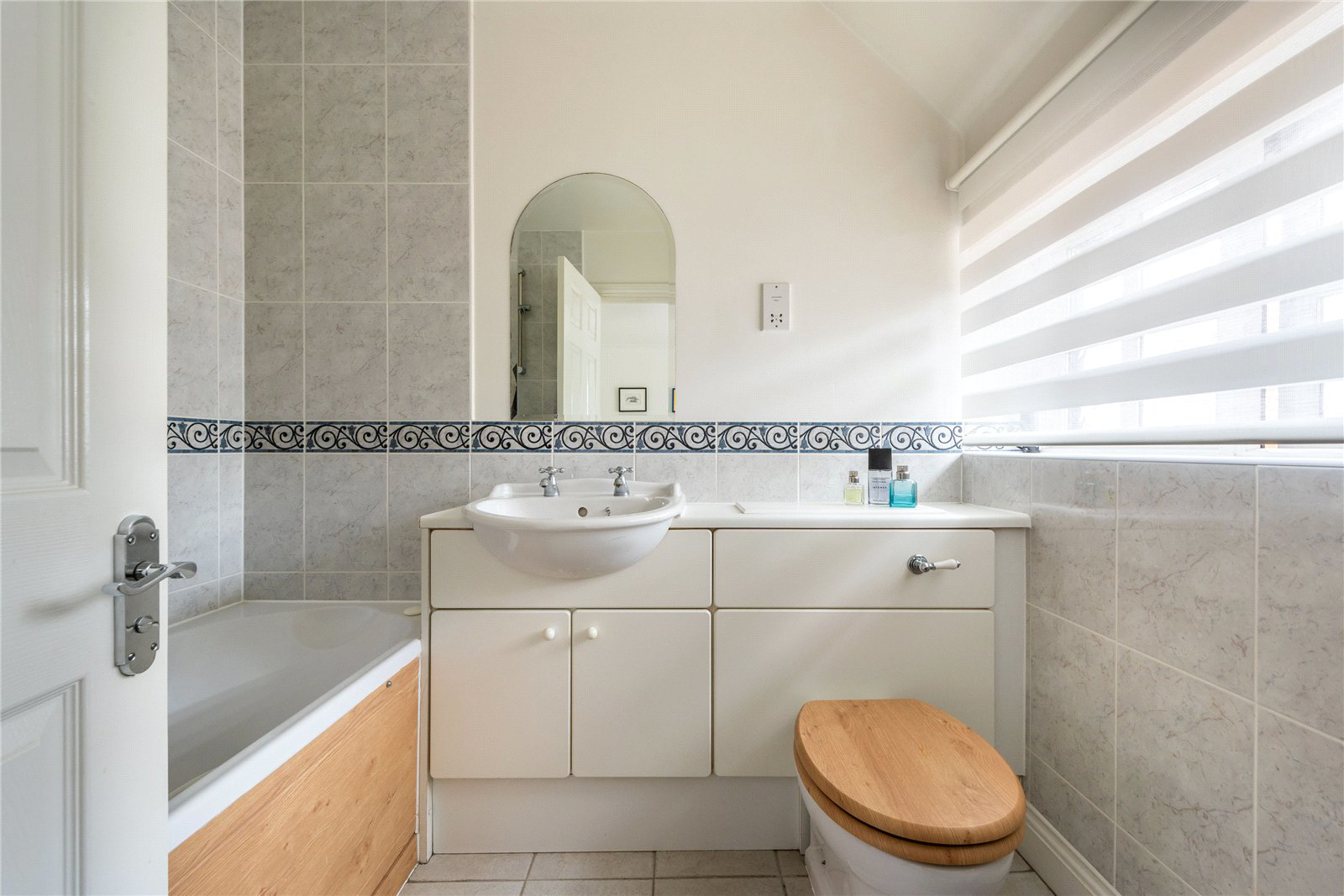 Tapners Road, Leigh, Reigate, Surrey, RH2, photo 20