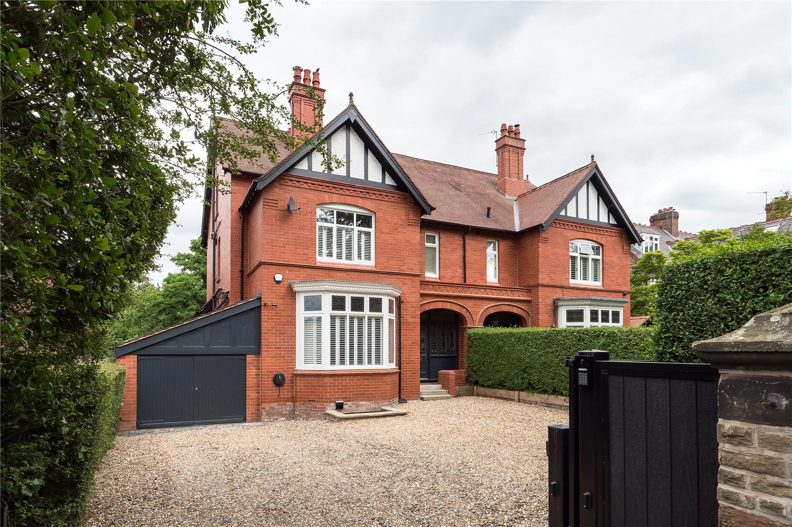 Hawthorn Lane, Wilmslow, Cheshire, SK9