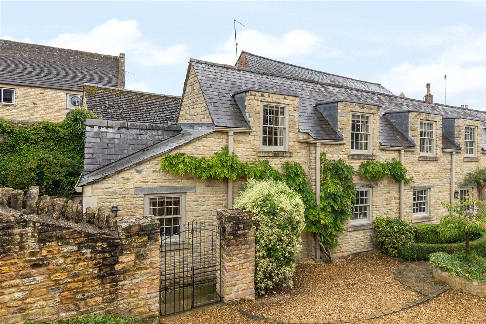 Sycamore Grove, Sycamore Grove Estate (Private), off Drumming Well Lane, Oundle, PE8