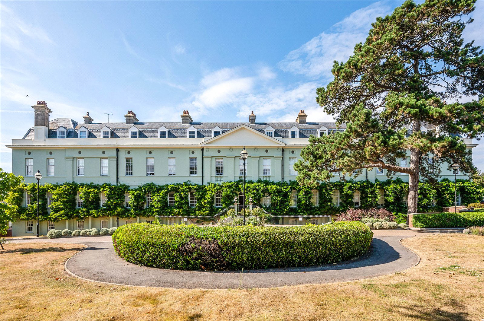 King George Gardens, Chichester, West Sussex, PO19