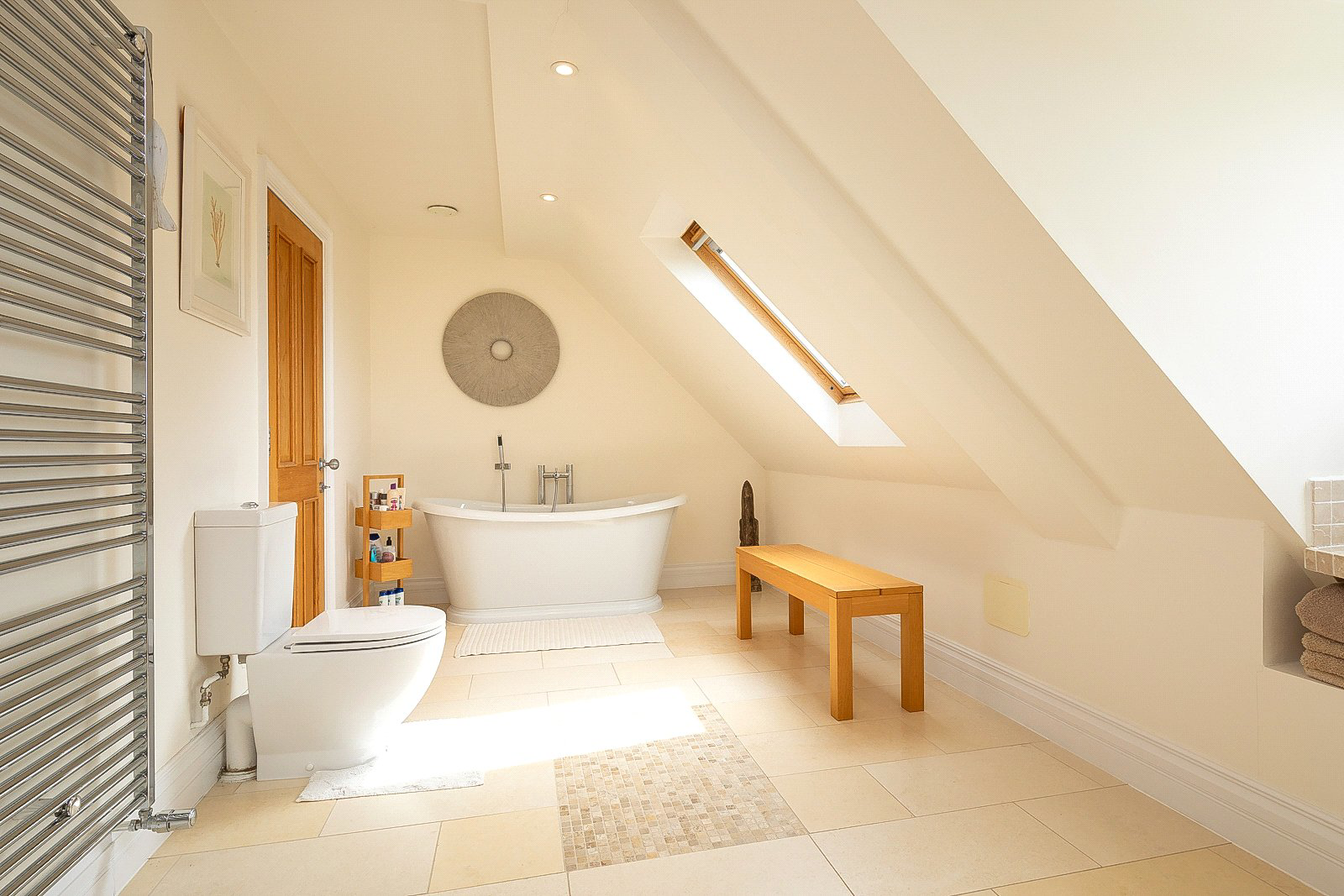 Lodge Road, Crafton, Buckinghamshire, LU7, photo 21