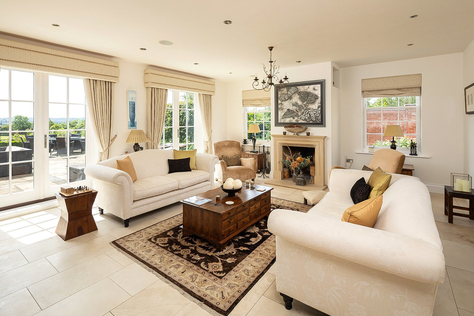 Lodge Road, Crafton, Buckinghamshire, LU7, photo 3