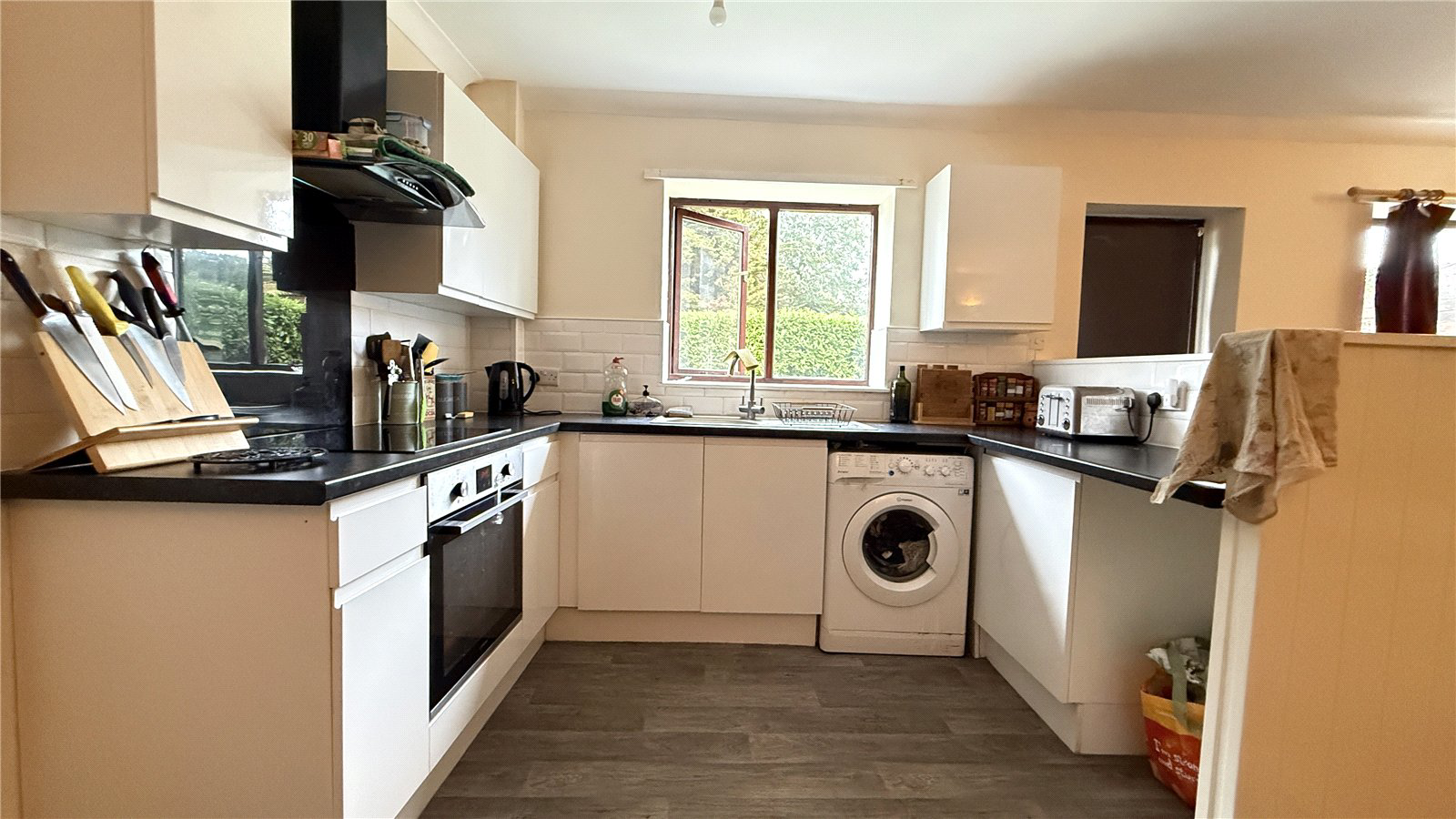 Stable Cottages, Southbrook Road, West Ashling, Chichester, PO18, photo 5