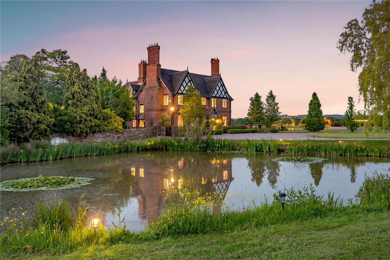 Near Tarporley, A Fully Restored Period Farmhouse, With Stunning Views and Land, CH3, photo 3