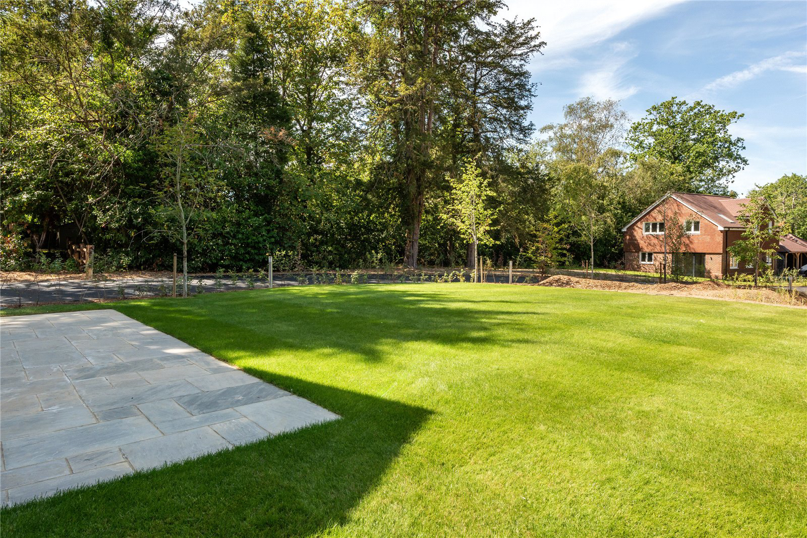 Bechwood Close, Tadworth, Surrey, KT20, photo 14