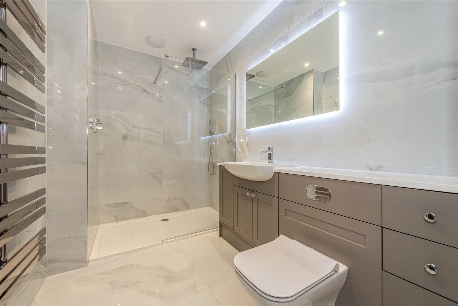 Downstairs Shower/Cl