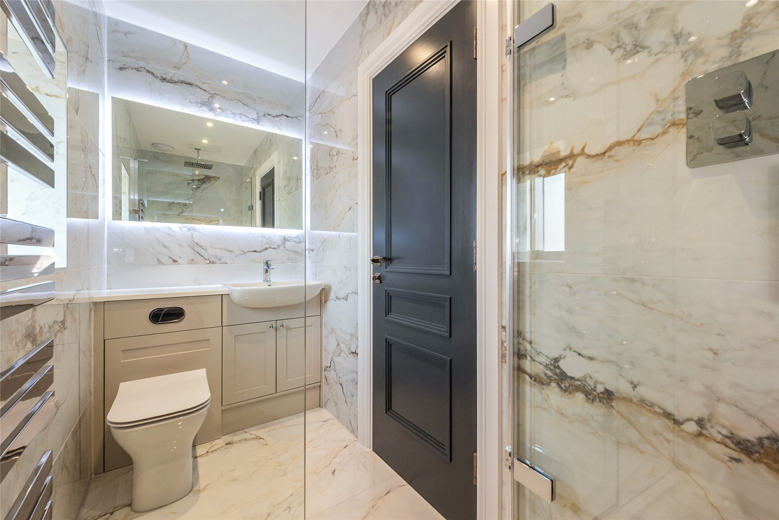 Ensuite