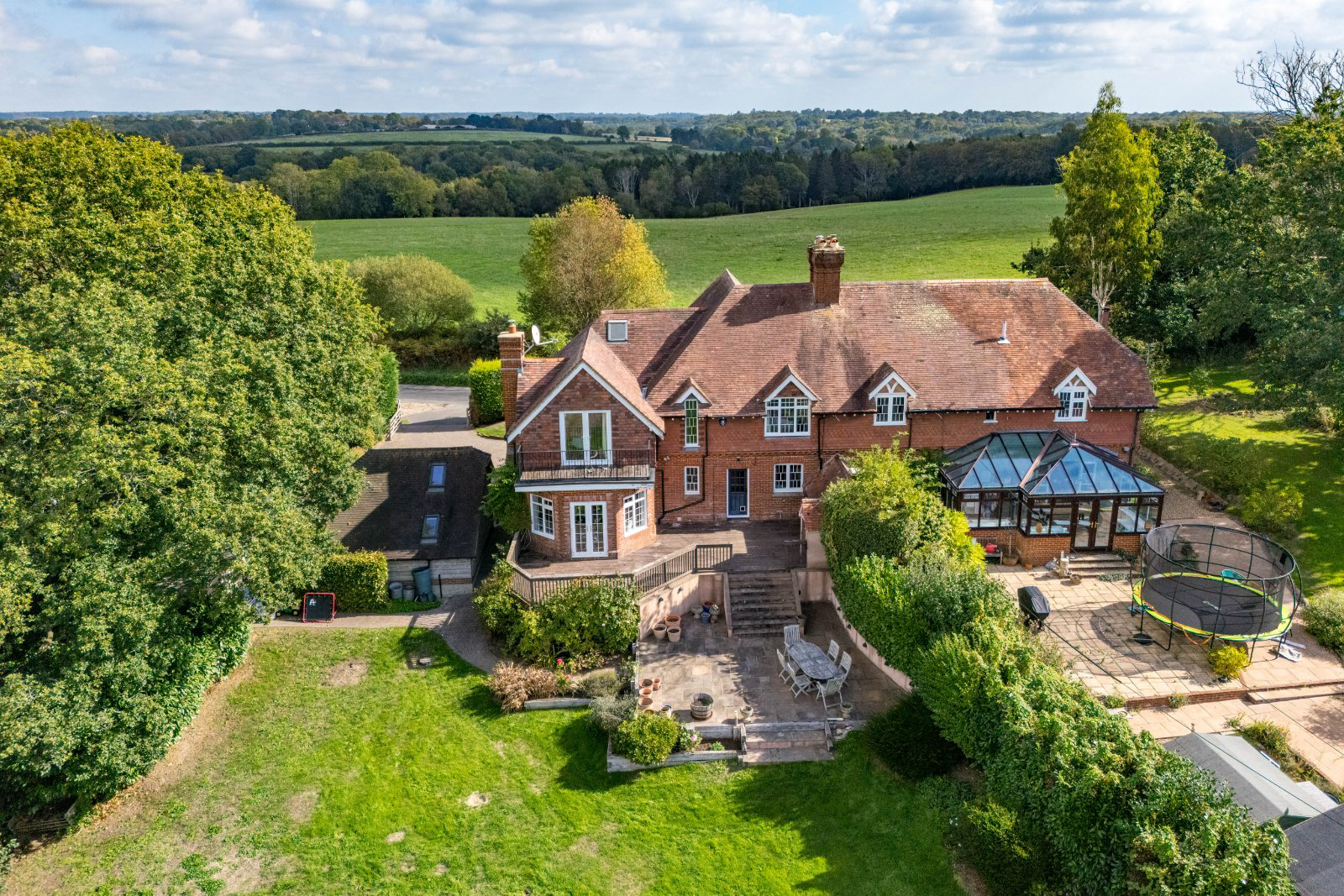 Plummerden Lane, Lindfield, Haywards Heath, West Sussex, RH16, photo 2