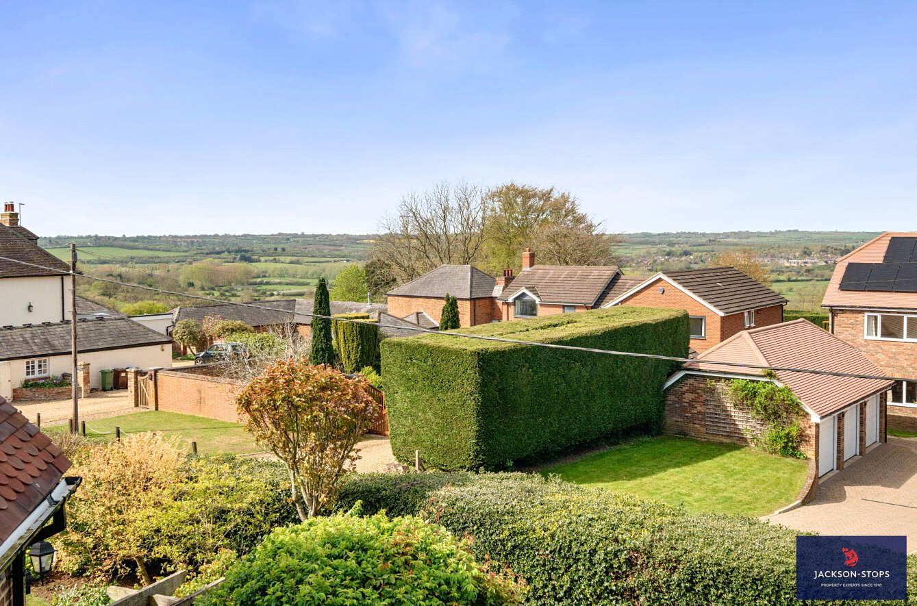 Ivy Lane, Great Brickhill, Buckinghamshire, MK17, photo 24