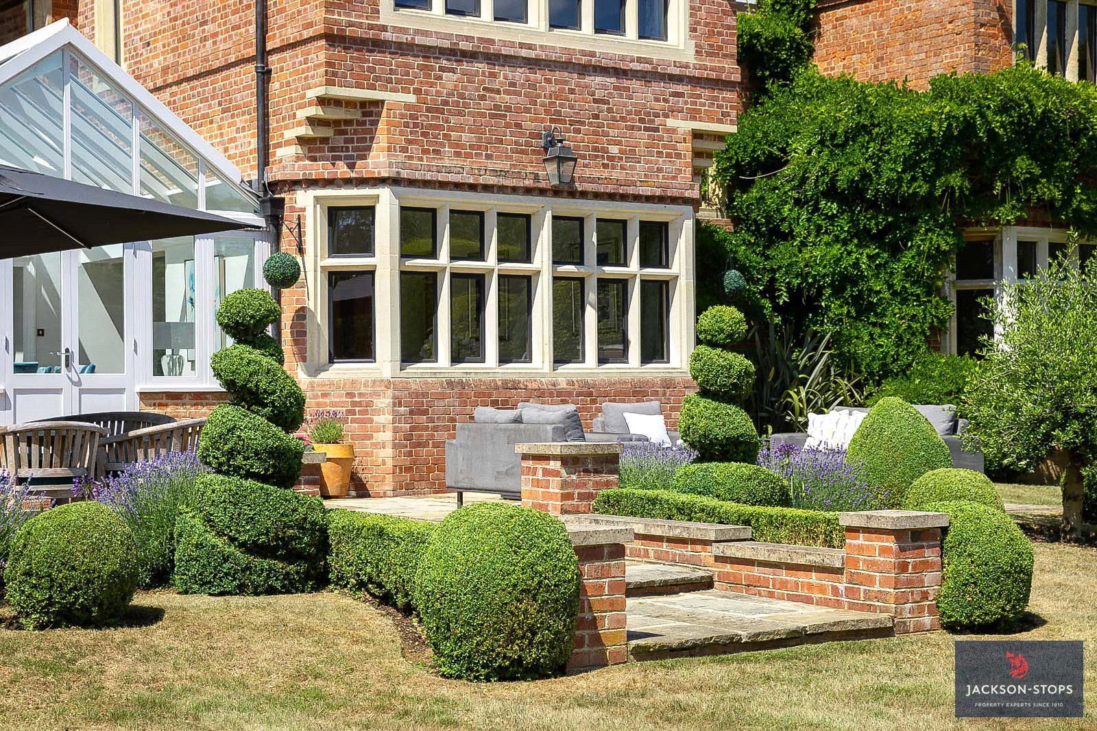 South End, Milton Bryan, MK17, photo 37