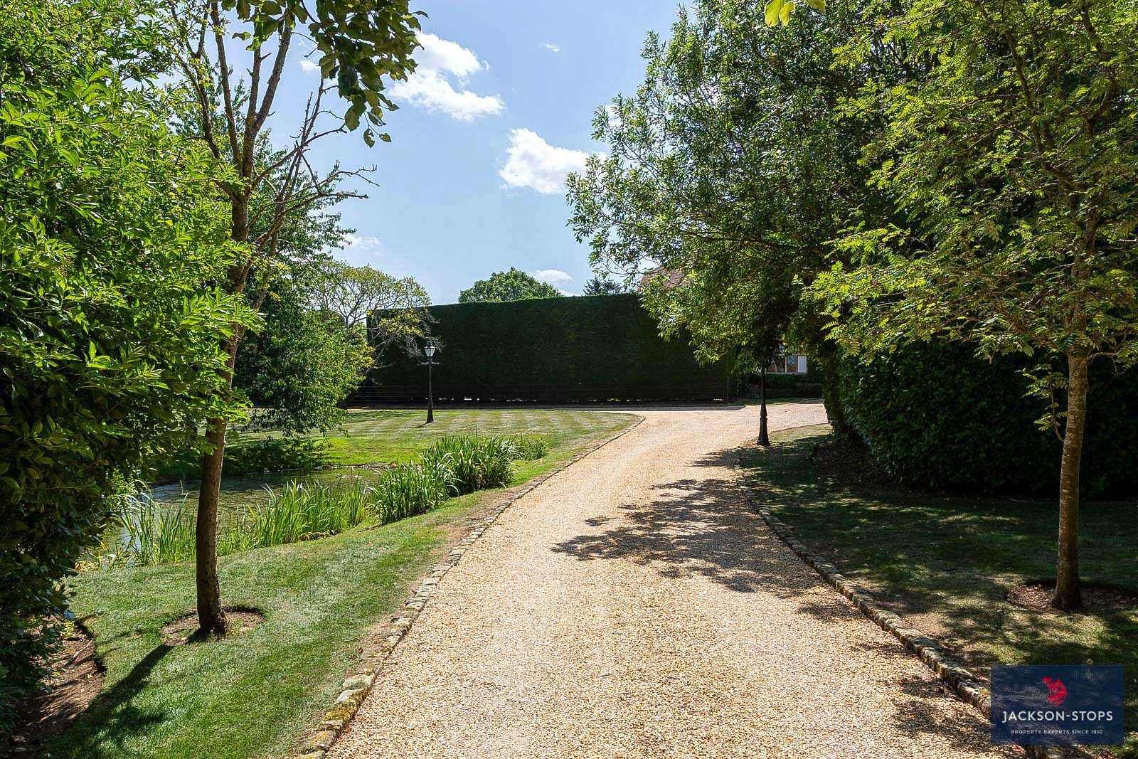 South End, Milton Bryan, MK17, photo 39