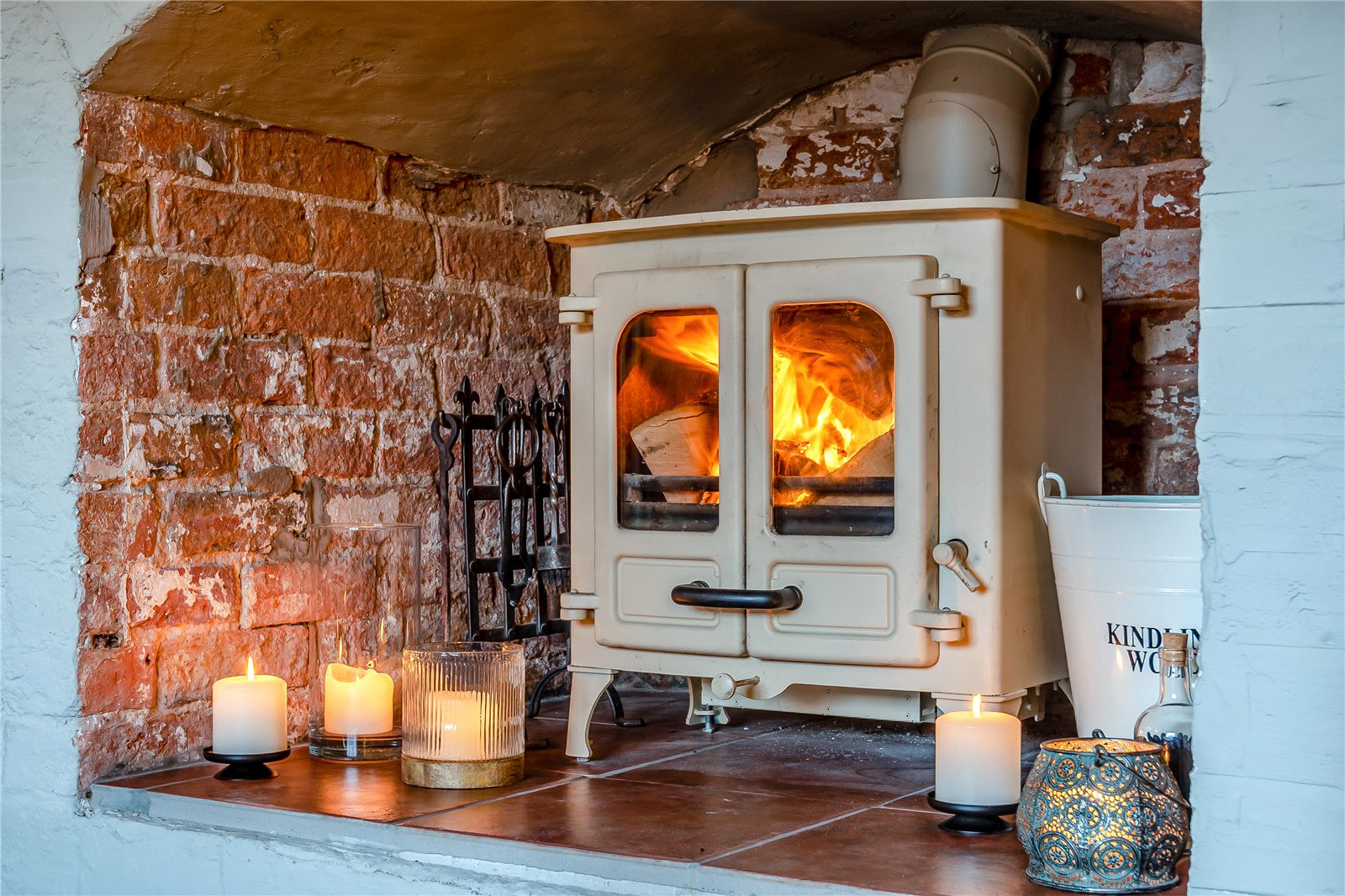 Near Tarporley, A Fully Restored Period Farmhouse, With Stunning Views and Land, CH3, photo 16