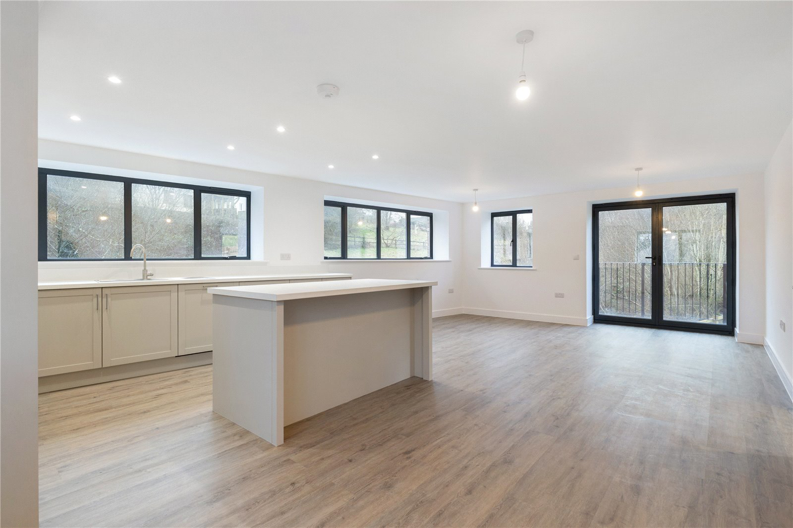 Old Tannery Drive, East Street, South Molton, Devon, EX36, photo 4