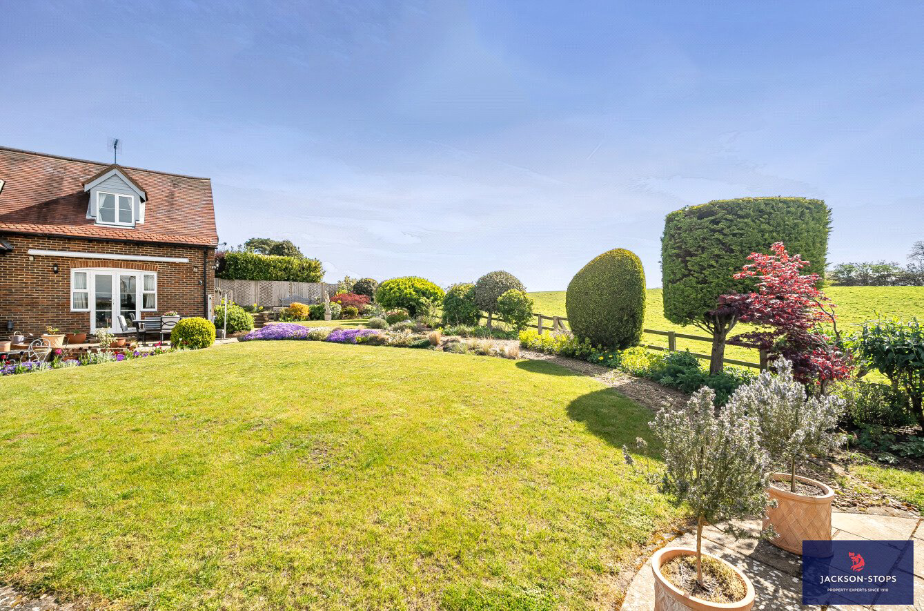 Ivy Lane, Great Brickhill, Buckinghamshire, MK17, photo 21