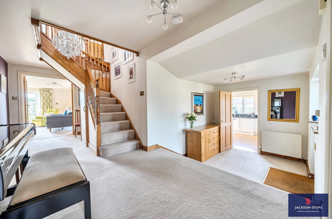 Ivy Lane, Great Brickhill, Buckinghamshire, MK17, photo 10