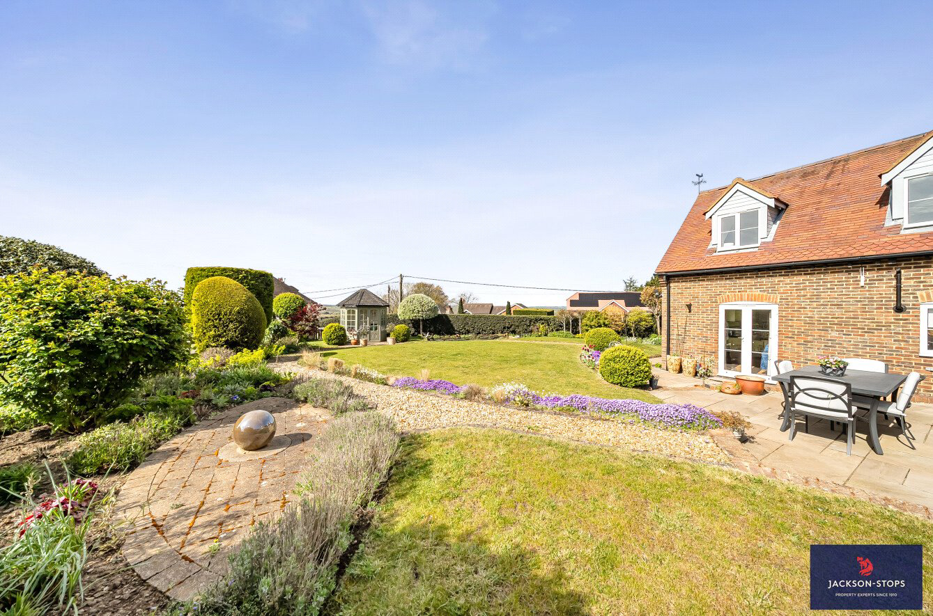 Ivy Lane, Great Brickhill, Buckinghamshire, MK17, photo 23