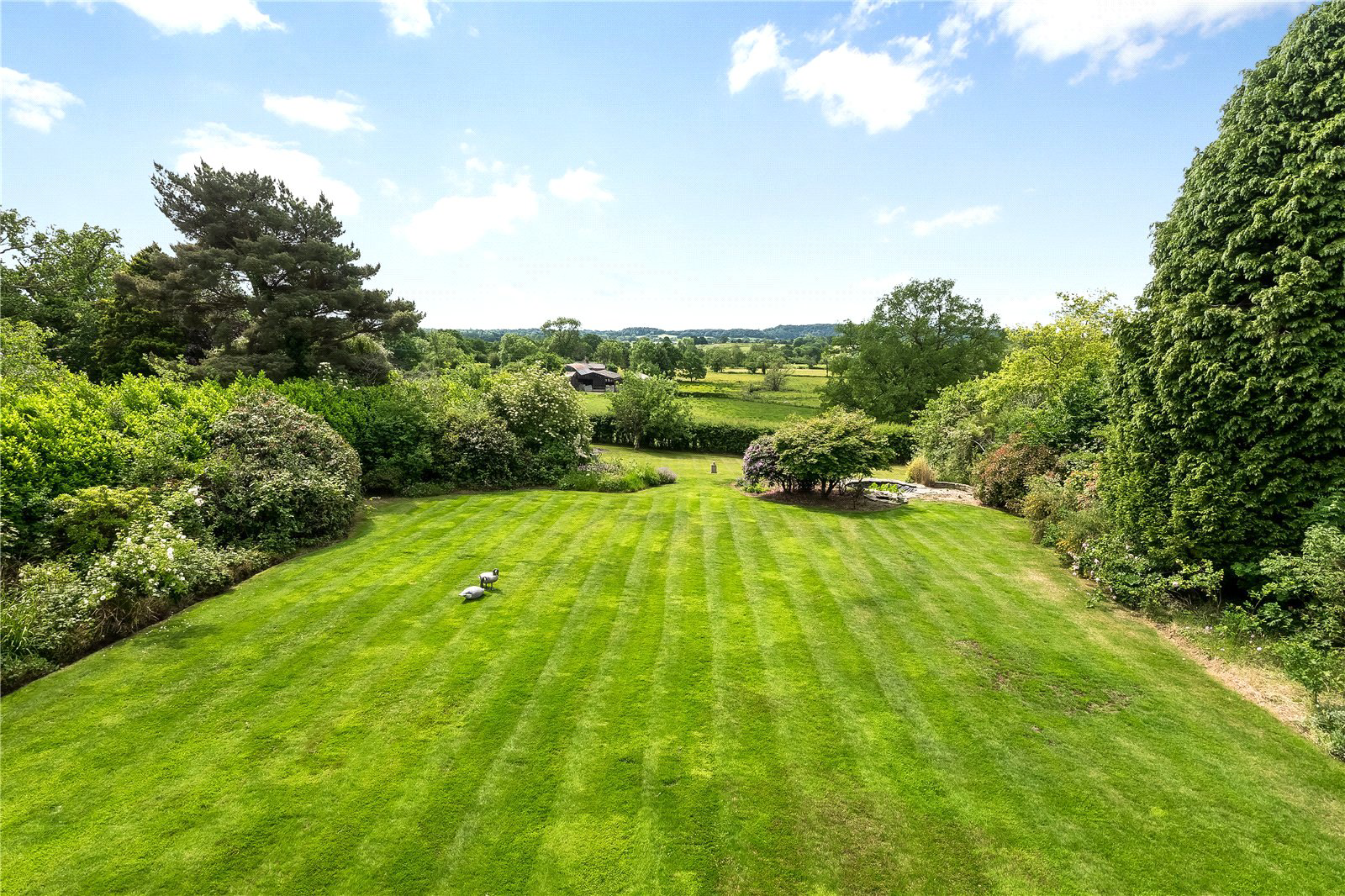 Lees Lane, Wilmslow, Cheshire, SK9, photo 2