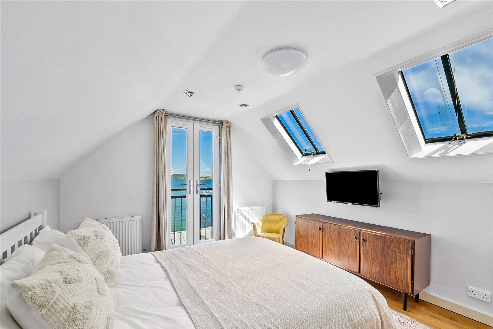 Pier Lane, Cawsand, PL10, photo 11