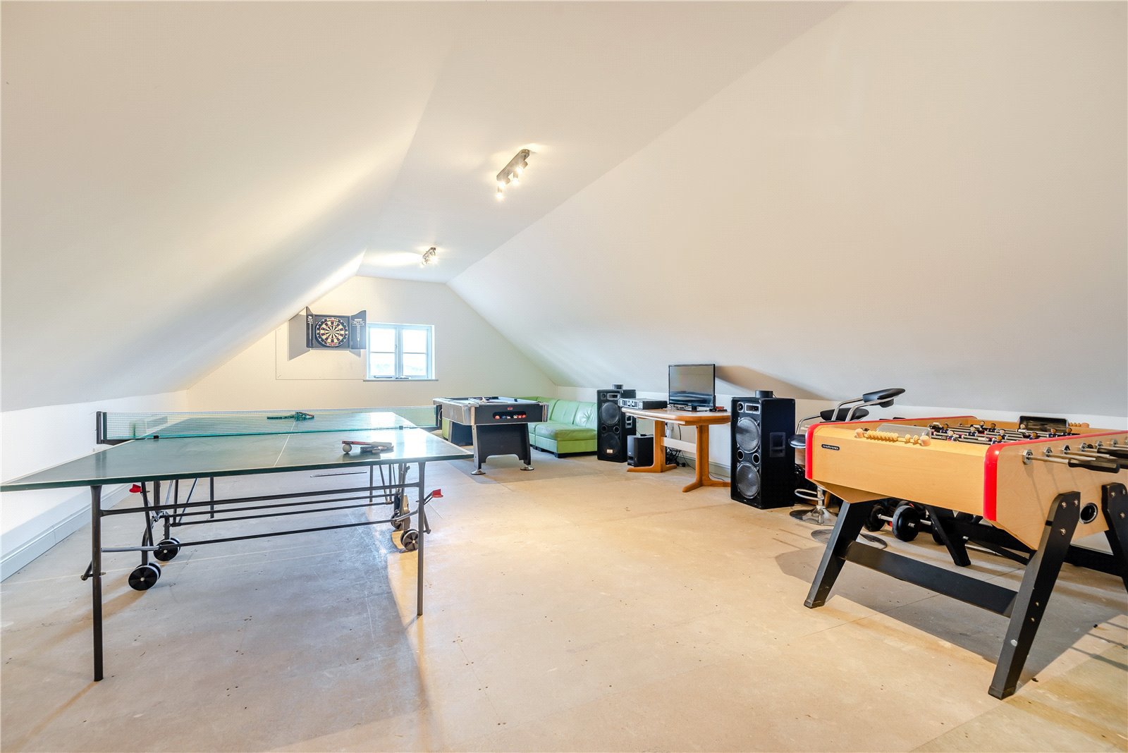 Near Tarporley, A Fully Restored Period Farmhouse, With Stunning Views and Land, CH3, photo 31
