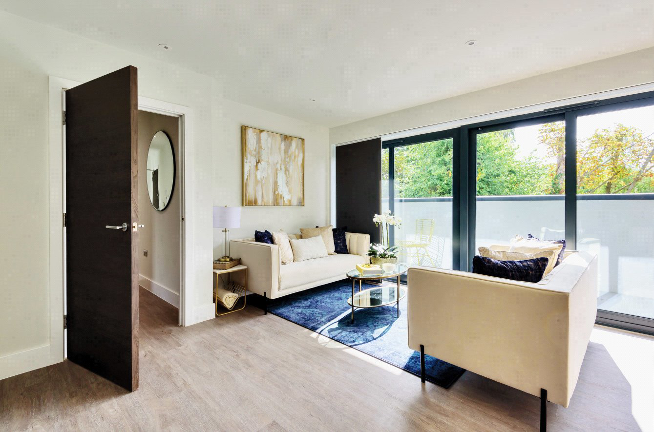 Asplands Close, Woburn Sands, Milton Keynes, Buckinghamshire, MK17, photo 3