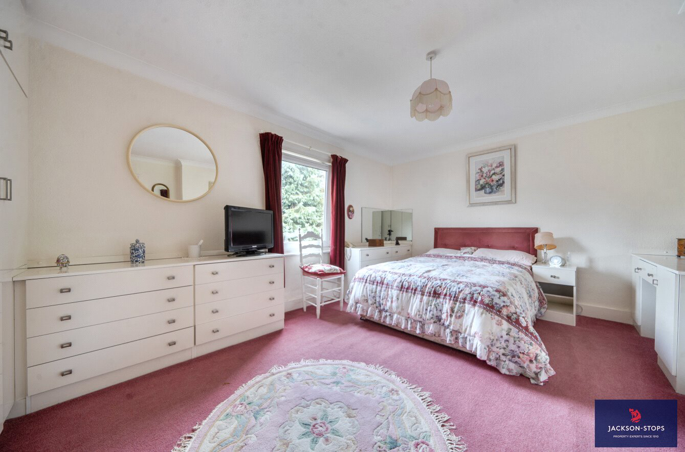 Mentone Avenue, Aspley Guise, Bedfordshire, MK17, photo 6