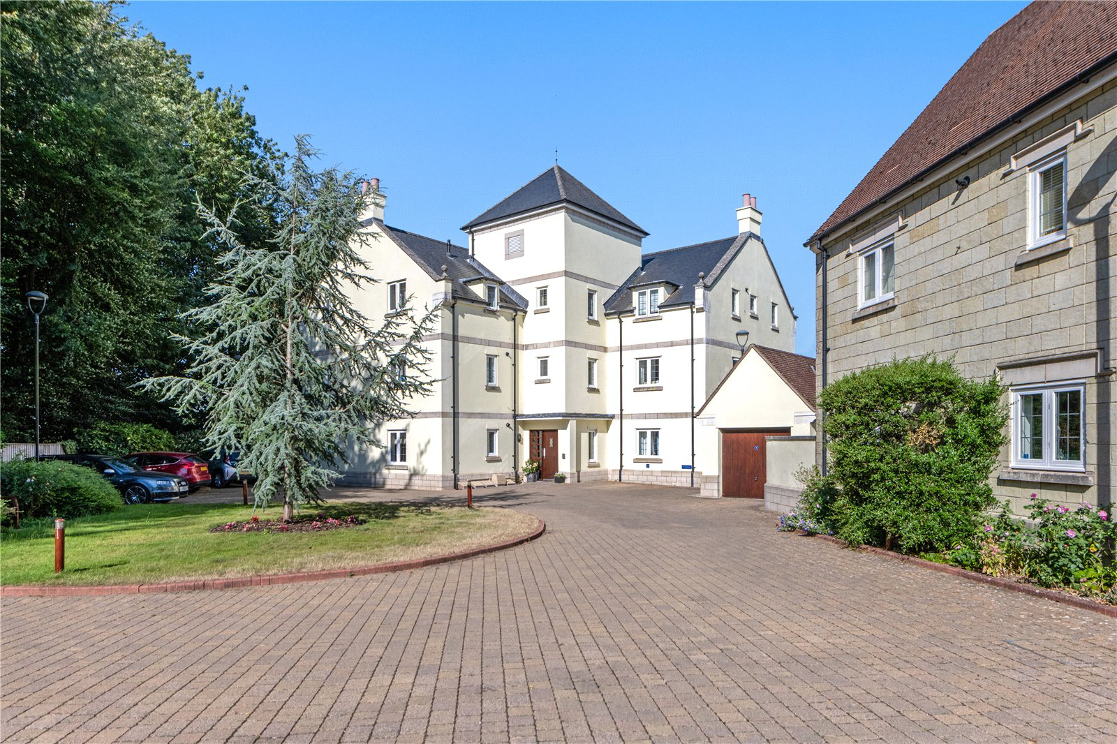 Castle Gardens, Bimport, Shaftesbury, Dorset, SP7