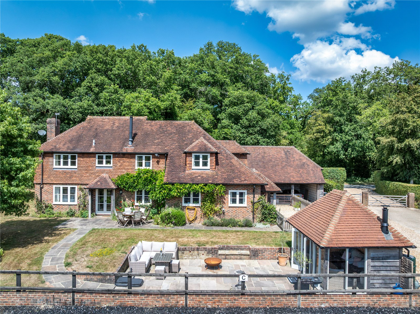 Vann Road, Fernhurst, Haslemere, West Sussex, GU27