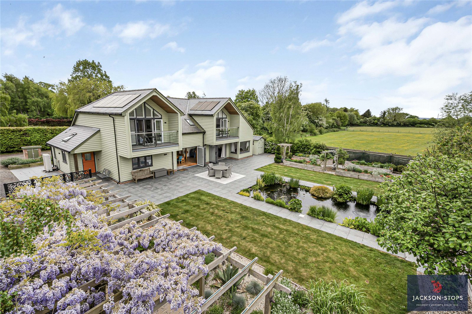 Walden Road, Sewards End, Saffron Walden, Essex, CB10, photo 3
