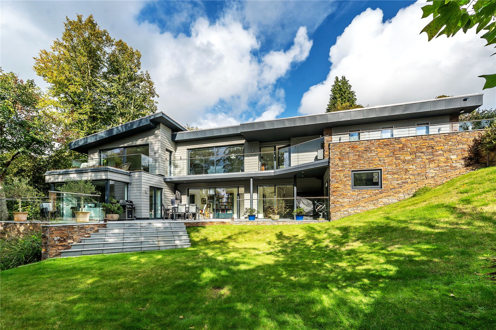 Wray Lane, Reigate, Surrey, RH2