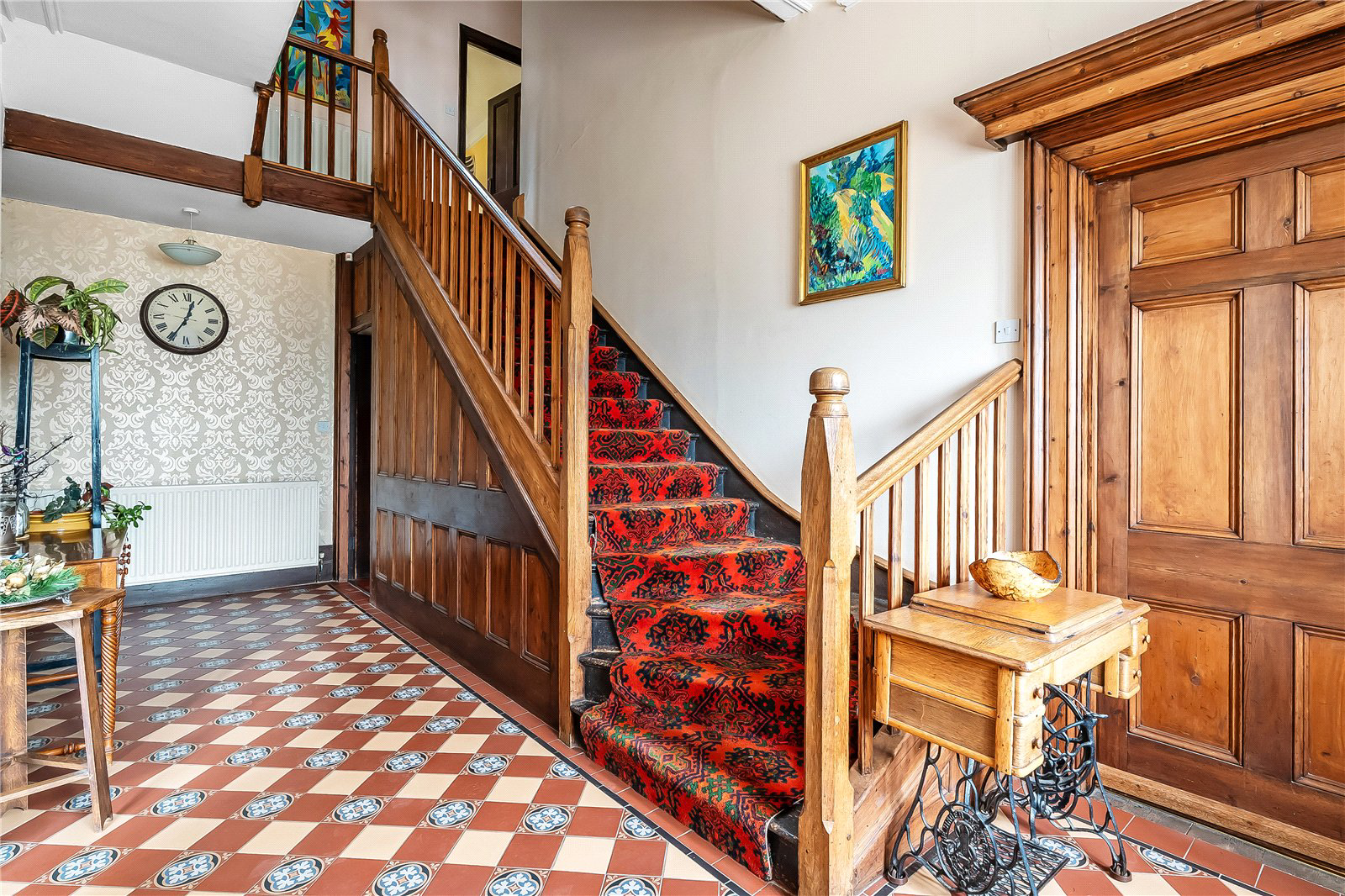Doods Way, Reigate, Surrey, RH2, photo 2