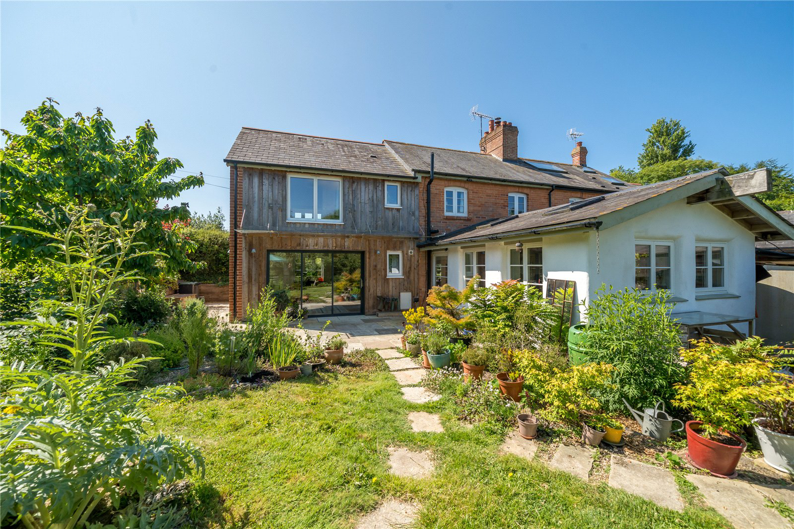 Annings Lane, Burton Bradstock, Bridport, Dorset, DT6