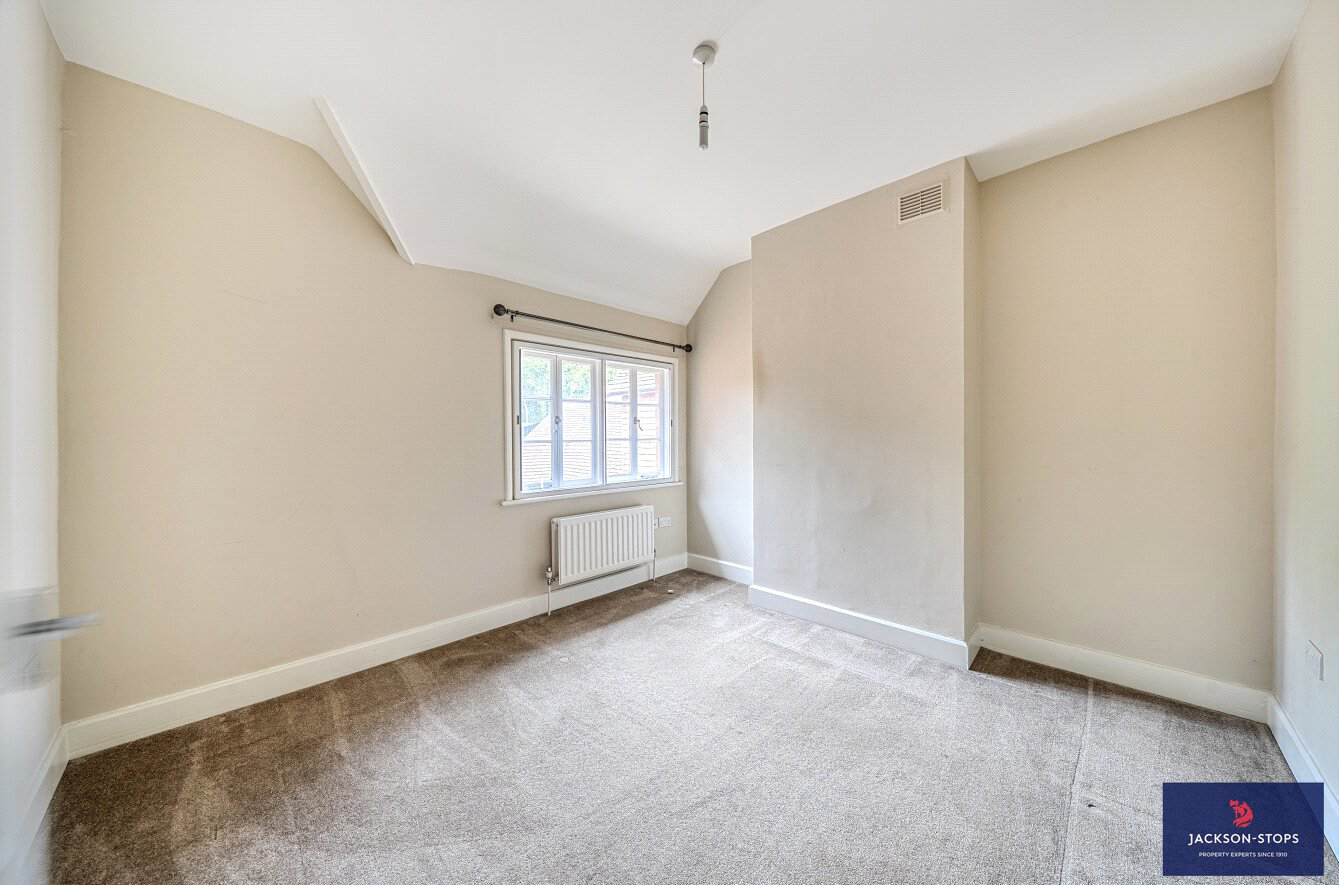Dukes Cottages, Watling Street, Little Brickhill, Buckinghamshire, MK17, photo 6