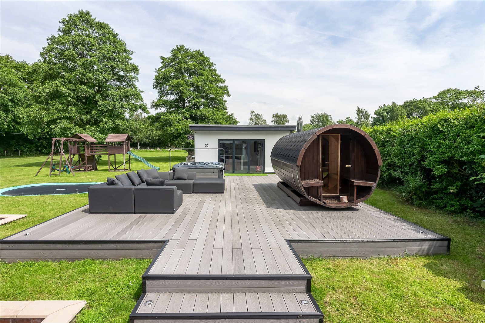 Wilmslow Road, Prestbury, Cheshire, SK10, photo 15