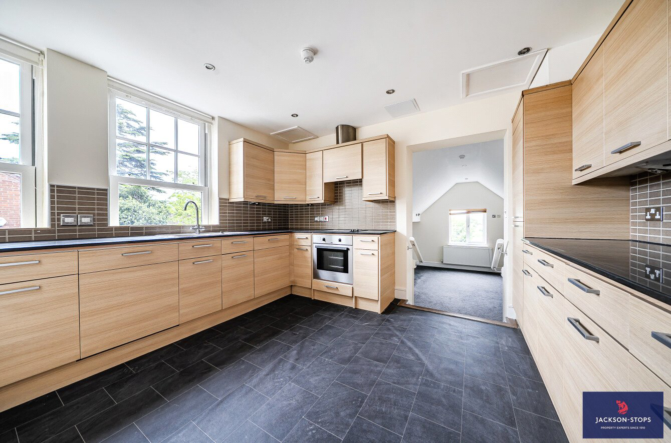 Falmouth Avenue, Newmarket, Suffolk, CB8, photo 2