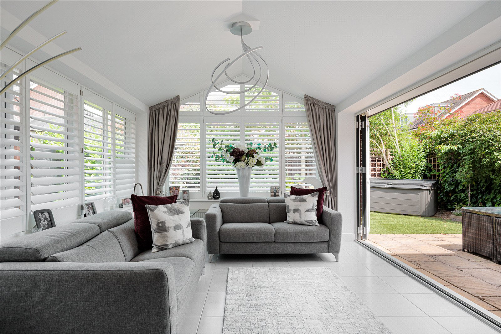 Bradshaw Close, Wilmslow, Cheshire, SK9, photo 12