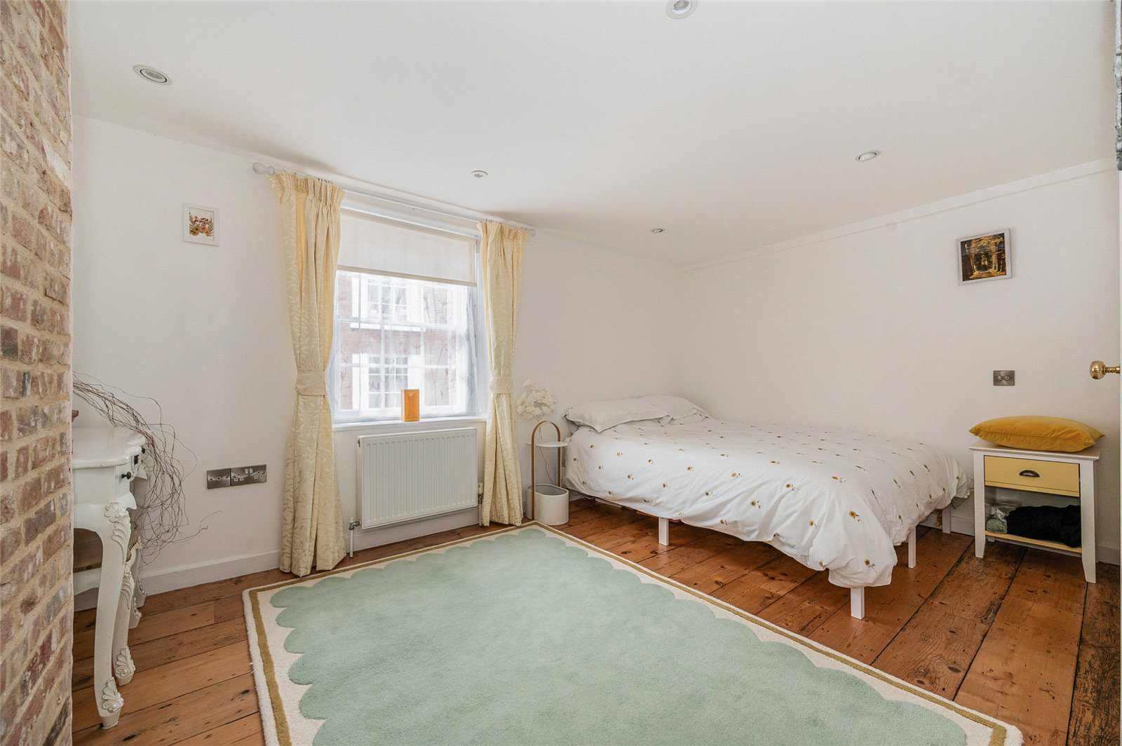 West Pallant, Chichester, West Sussex, PO19, photo 9