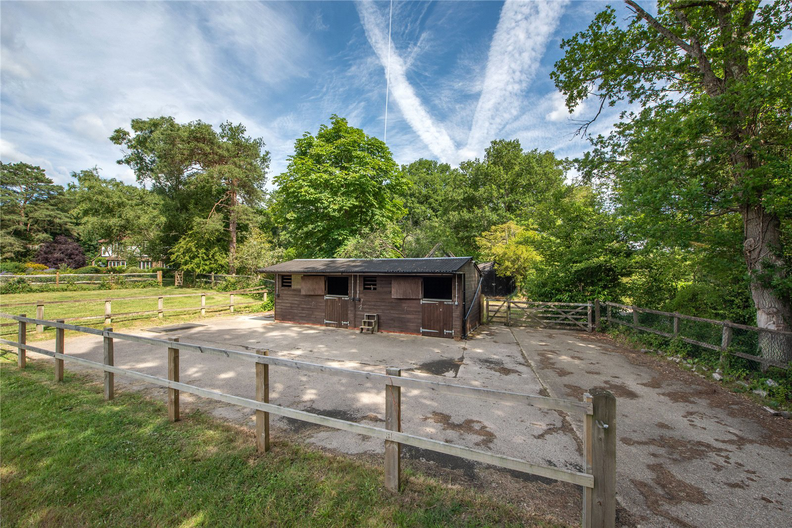 Mole Street, Ockley, Dorking, Surrey, RH5, photo 25