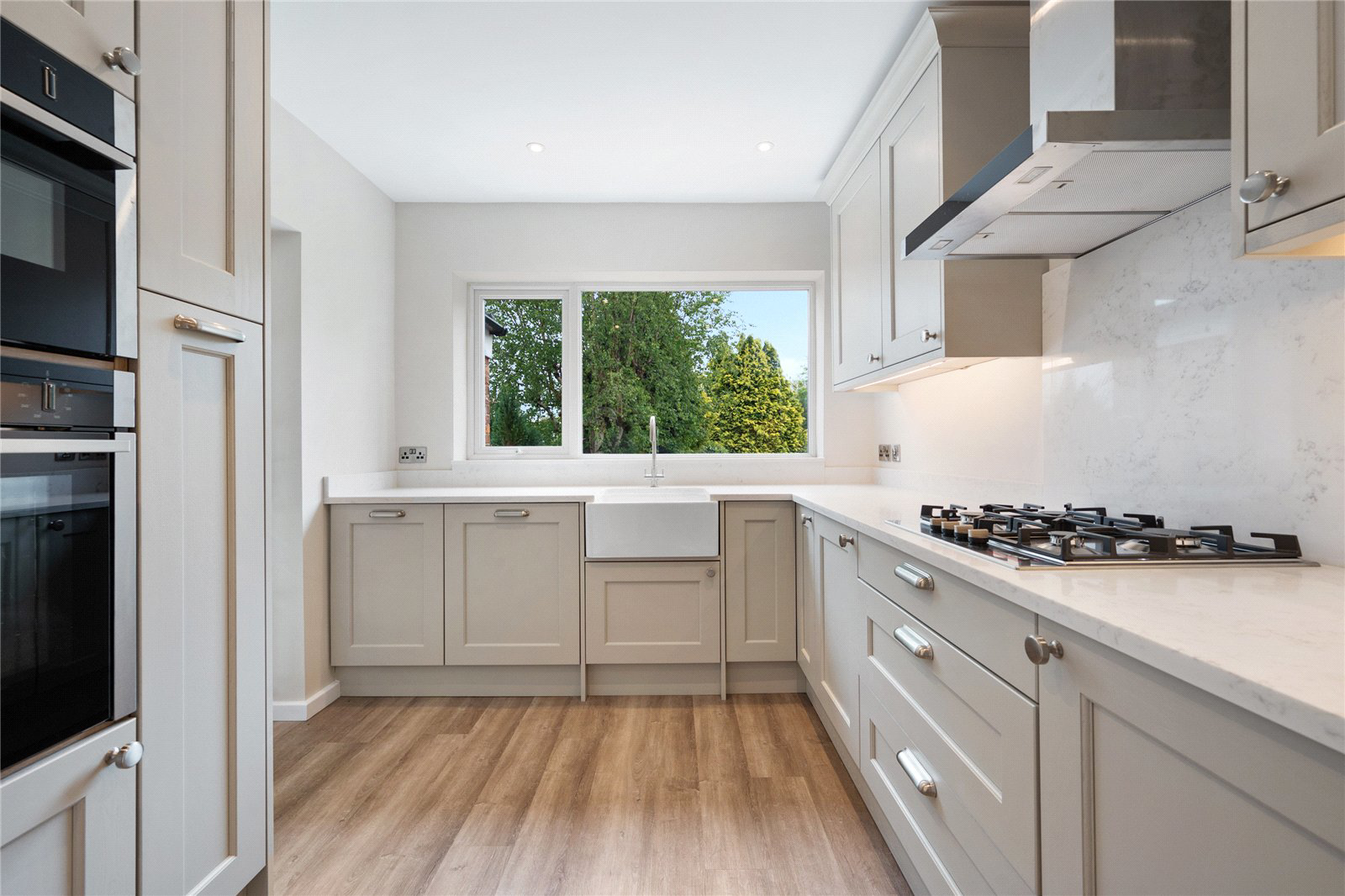 Meadow Drive, Prestbury, Macclesfield, Cheshire, SK10, photo 2