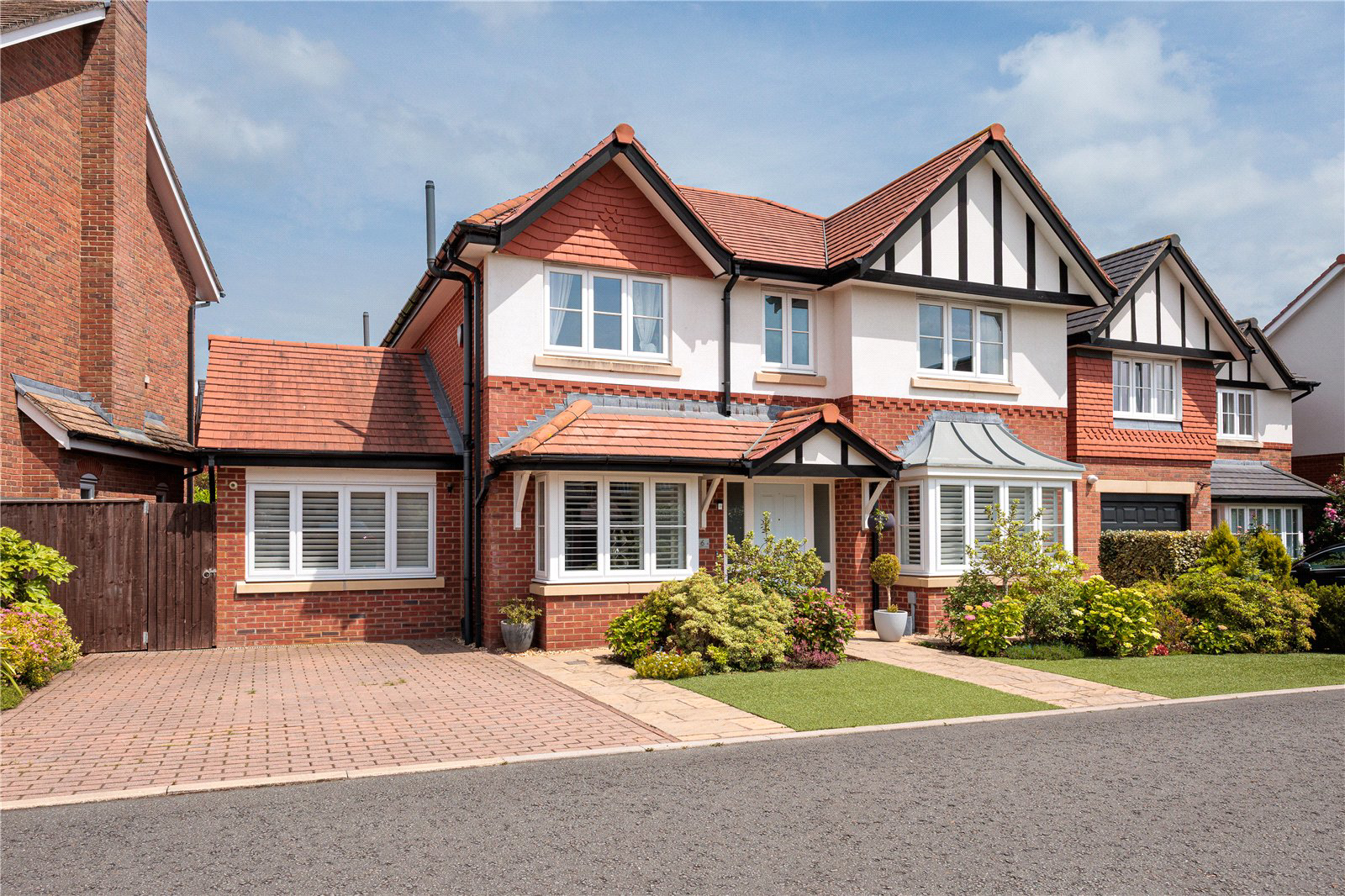 Bradshaw Close, Wilmslow, Cheshire, SK9